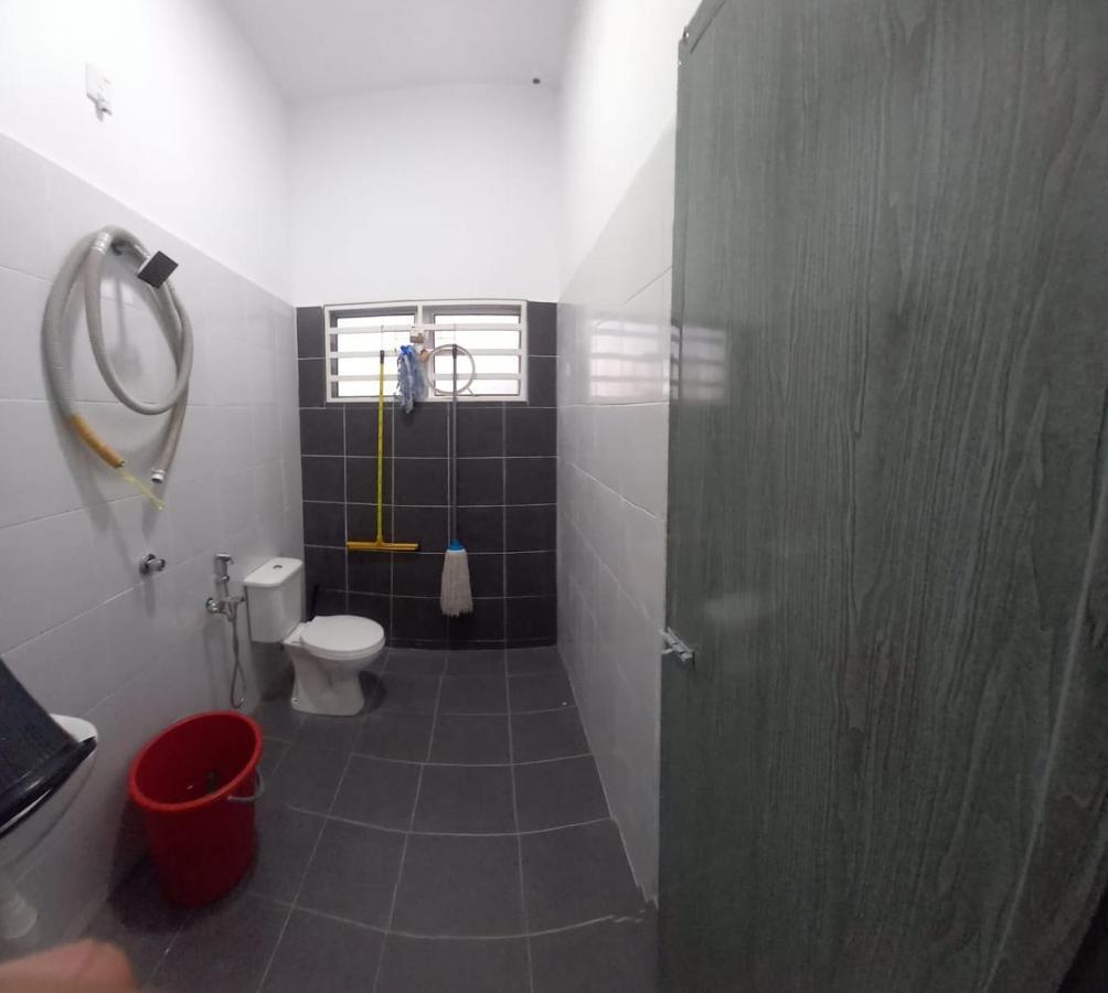 Homestay D'Mama Ifor Muslimi Tanjong Malim Eksteriør billede